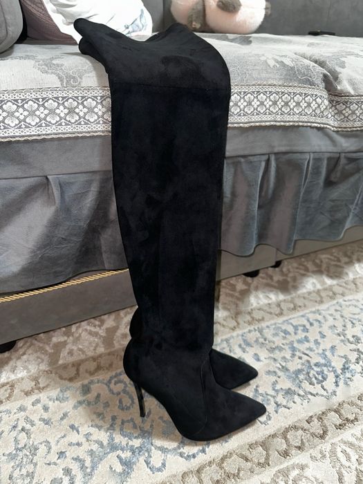Продам ботфорты на каблуках