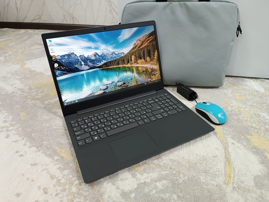 Ноутбук LENOVO SSD m.2 Windows 10 Pro.