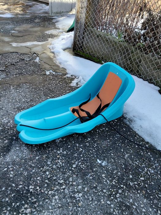 Детска шейна !!!