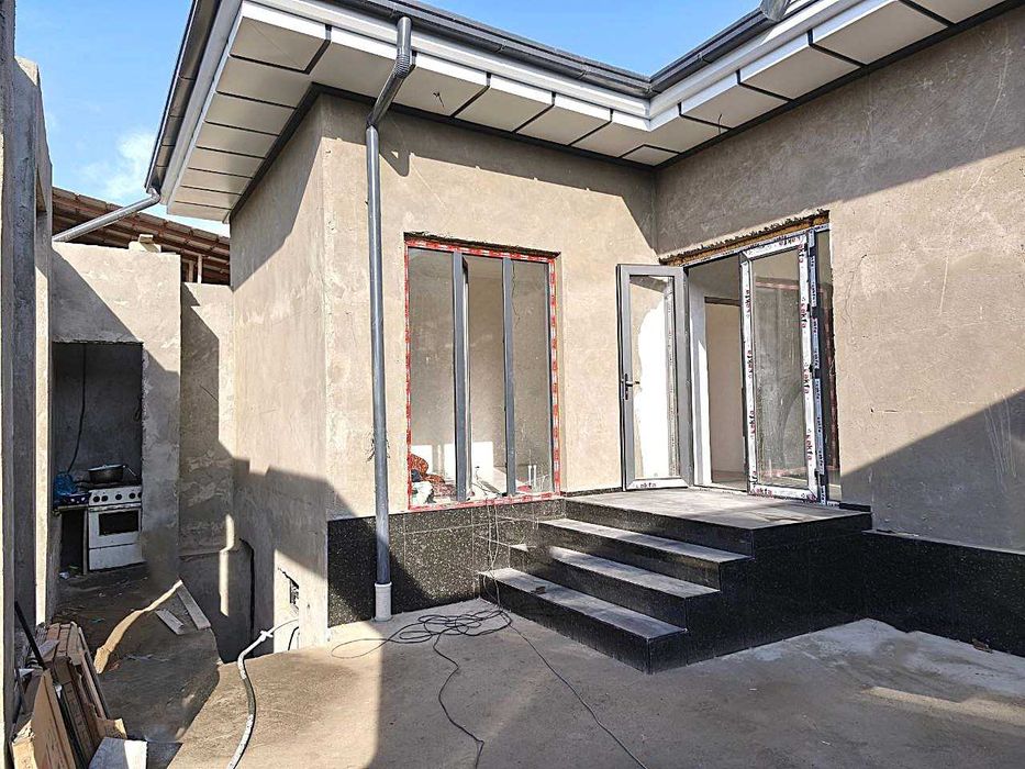 Yu  Новый дом с ремонтом 4комн, кухня, подвал,  Барданкуль