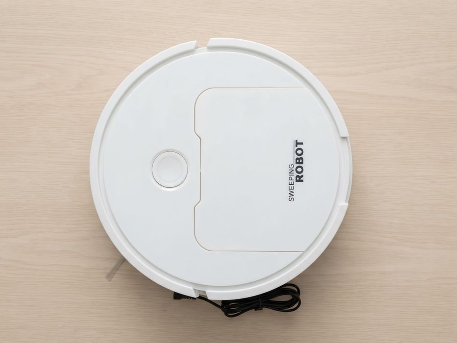 Робот прахосмукачка – Sweeping Robot