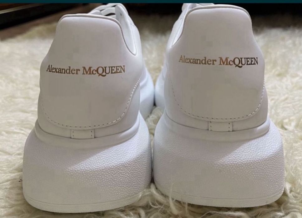 Adidasi Alexander Mcqueen full alb white triple piele
