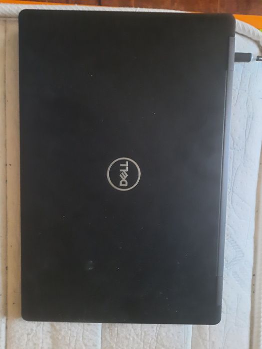 Лаптоп Dell Latitude 5591