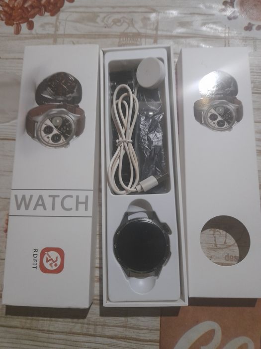 Смарт часовник WATCH