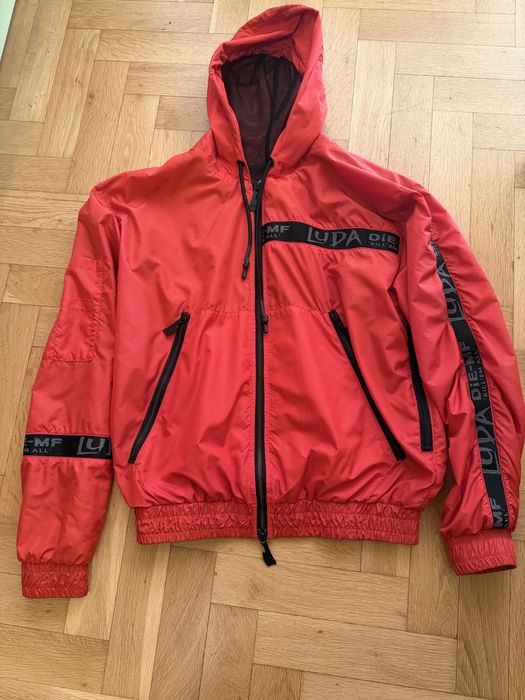 Luda ветровка S размер