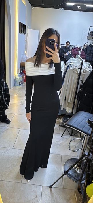 Платье вечерноее 2 экзимпляра