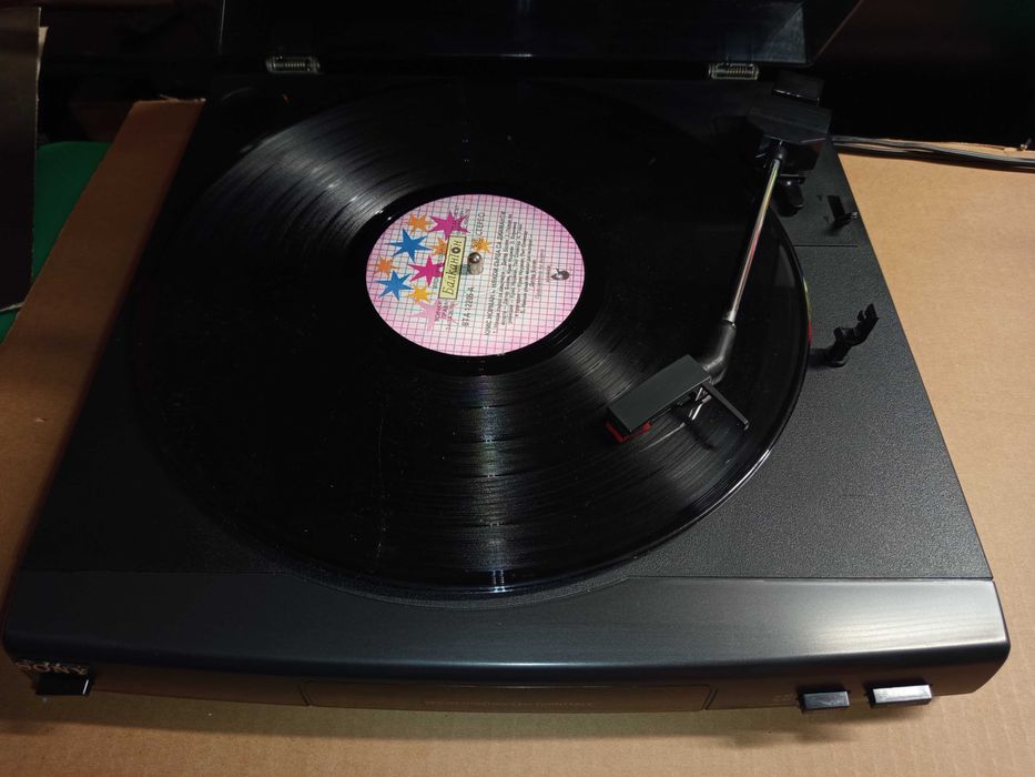 Pick-up stereo automatic Sony model PS-LX56
