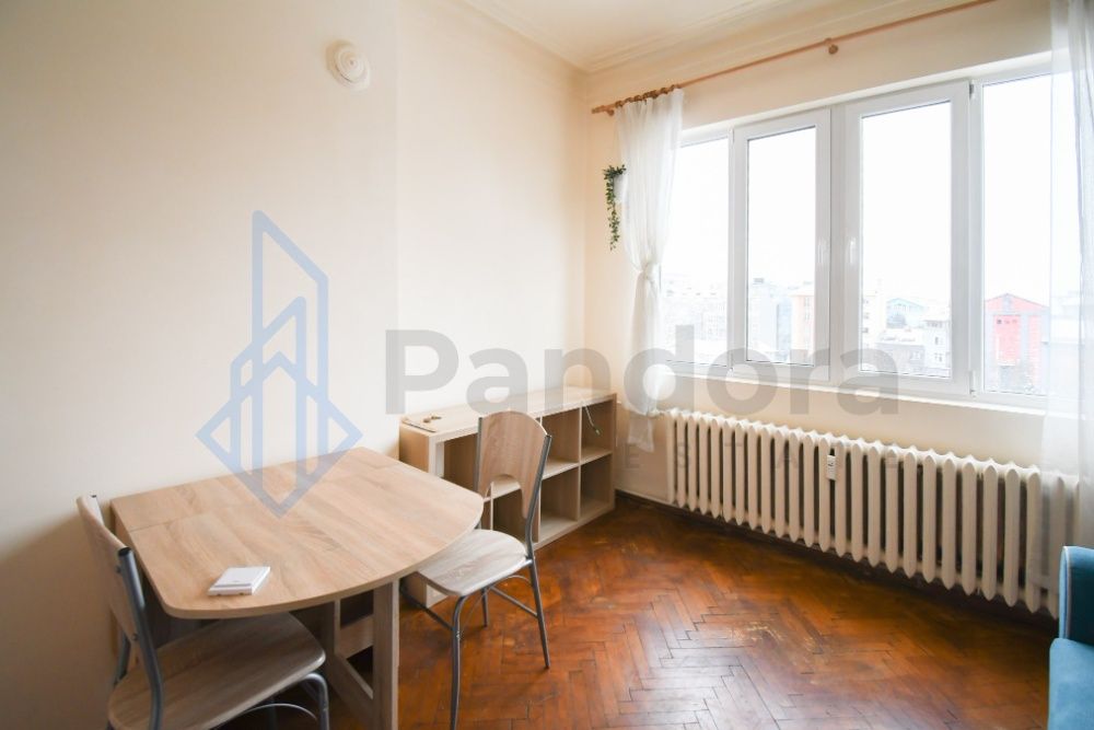 Двустаен апартамент Център - ЦУМ