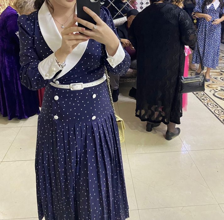 Платье горошек с ремном