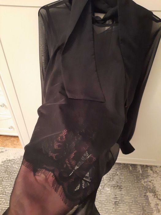 Продам женские блузки