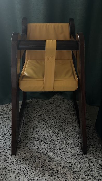 Детски дървен стол