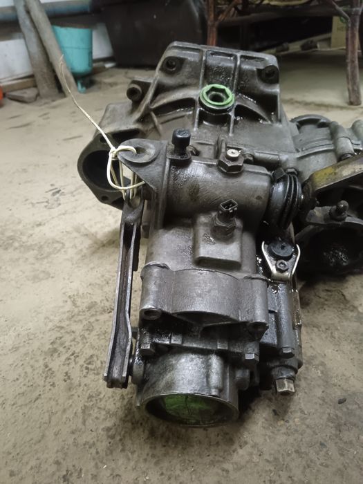 Продам коробку гольф 3