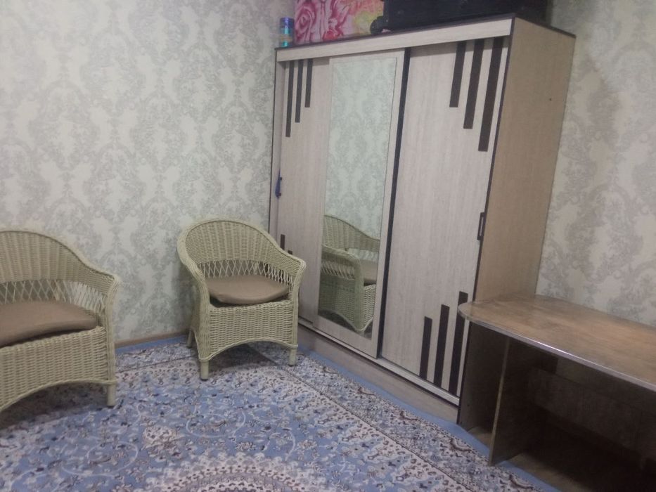 Свой 4ёх комнатный дом с мебелью и техникой в Миробадском районе.