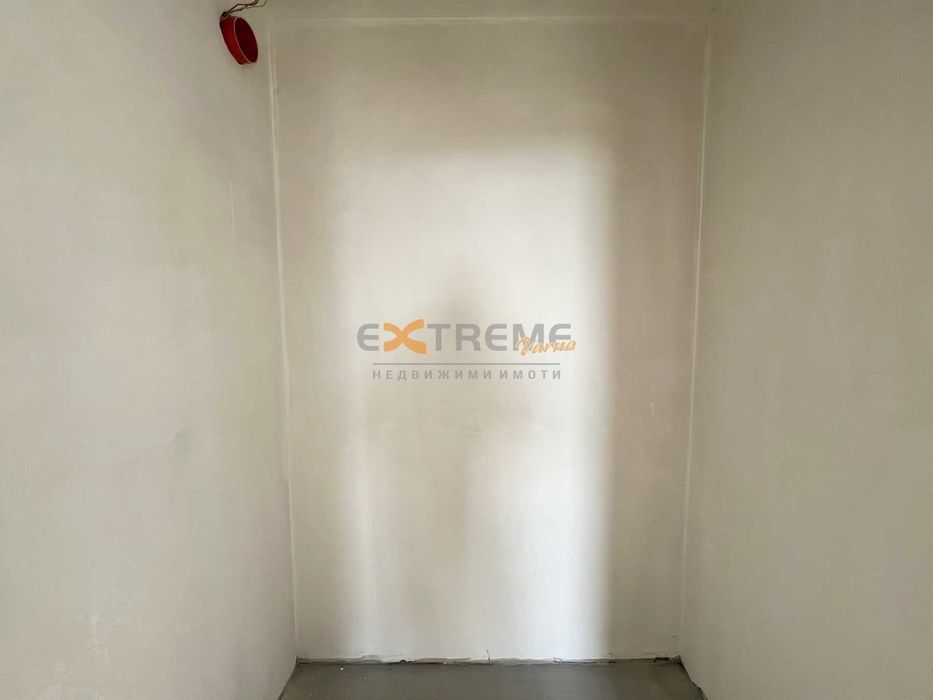 Продава се Двустаен апартамент в Варна, м-т Св. Никола - 152 кв.м за 1654 €/кв.м - Снимка #2