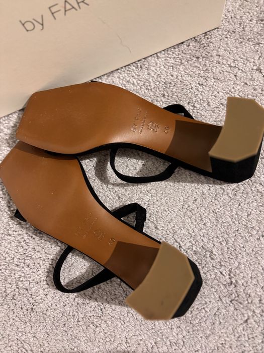 Сандали by Far- Таnya  black leather square