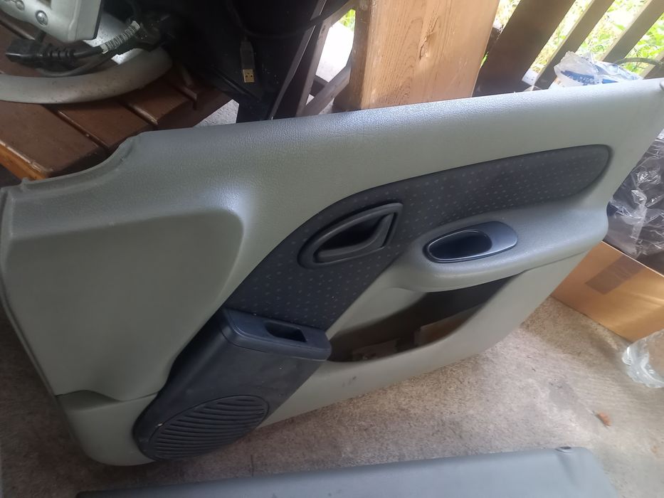 Fete Usi interior Renault Clio 2 satoze usi