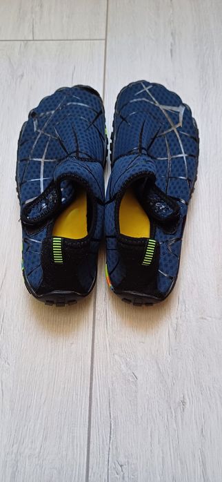 Продам коралловые аквасоки для плавания 41 размер