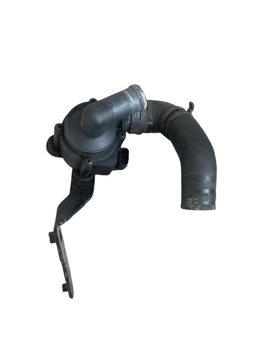 Pompa De Apa Auxiliara Volkswagen Golf Vi 5K1 2008 - 2013 1.6 Tdi Cayc