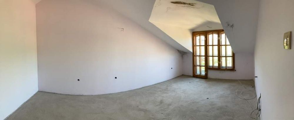 Продава се Къща в Карнобат - 350 кв.м за 458 €/кв.м - Снимка #7