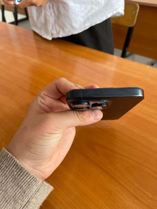 Iphone 15 pro 256 гб продается