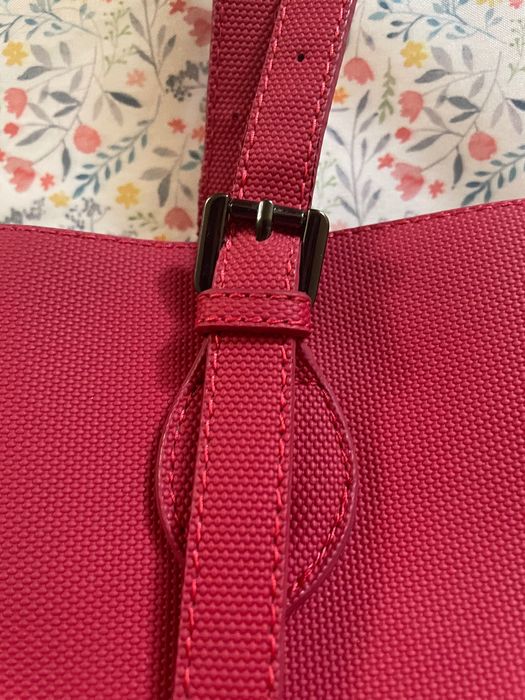 Червена чанта за рамо United colors of Benetton