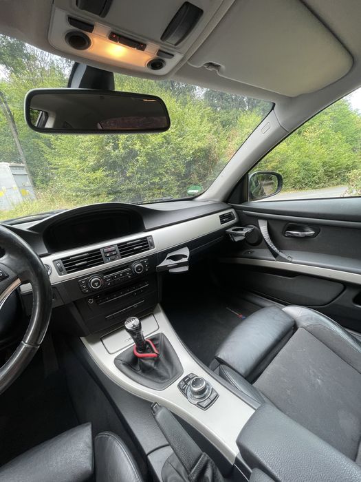 Bmw e92 318i 2012