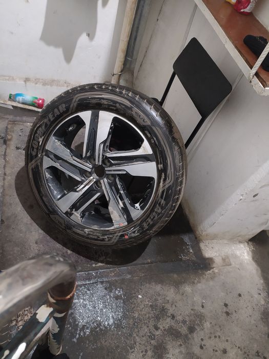 Запаска янги хали куйилмаган 19 Киа