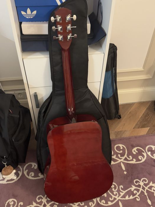 Акустическая гитара Fender