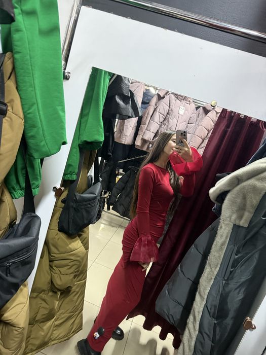 Продам платья и двойки