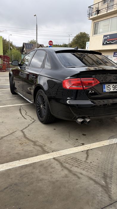 Audi A4 Limuzina
