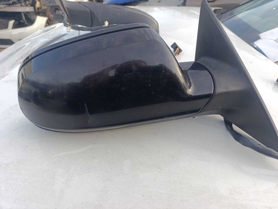 Огледало ляво и дясно за Ауди А3 4вр. / Audi A3 SB 2011г