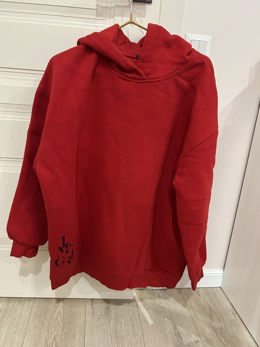 Костюм женский, супер теплый, красивого красного цветп