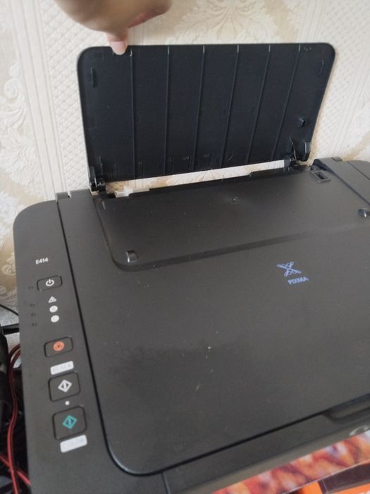 продам принтер Canon Pixma E414