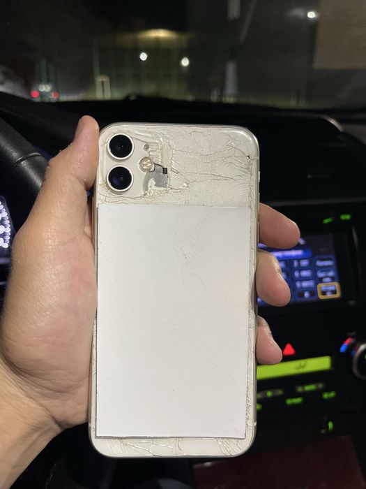 Продам iPhone 11 // Айфон 11