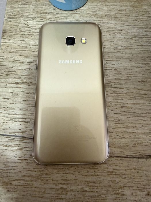 Samsung Galaxy A3 2017 , Ecran fisurat