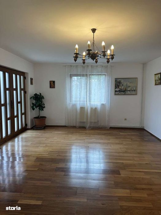 Campina - casă P+E+M - teren 900mp - 259000 Euro
