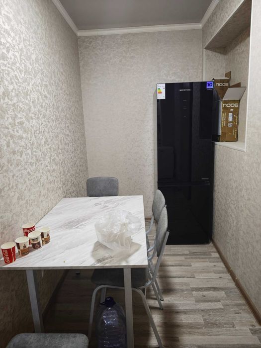 Сдам 2-комнатную квартиру. метро Максим Горький