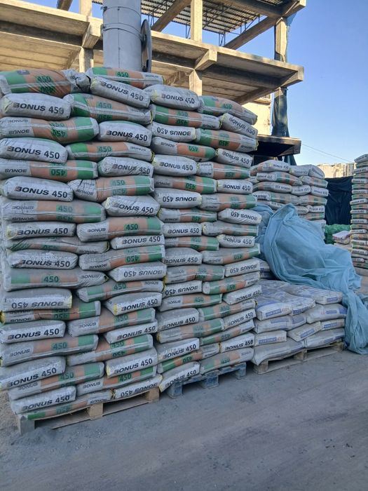 Sement optim narxda birinchi qul  660 sum qopi 33 000