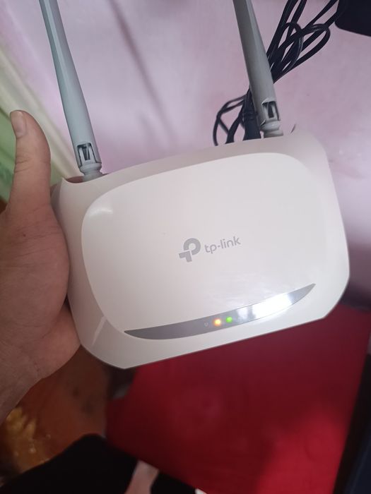 Продаю роутер tp_link