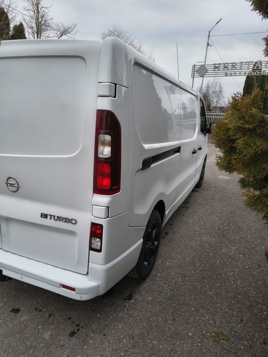 OPEL Vivaro 2015 — imagine 3