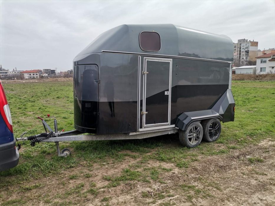 Ремарке за коне / Каравана за 2 коня