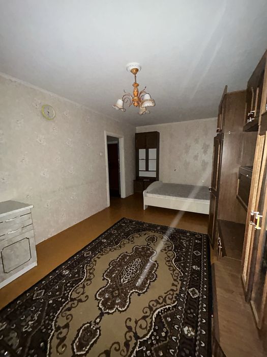 Продам 1 комн.кв гост. Муканова 41