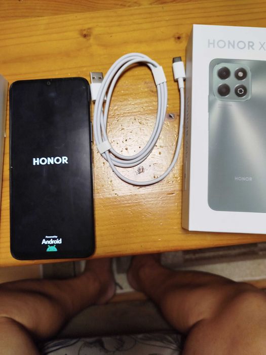 Смартфон HONOR X 6b