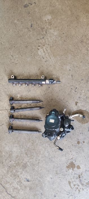 Injector Opel Antara 2.2d 300lei buc