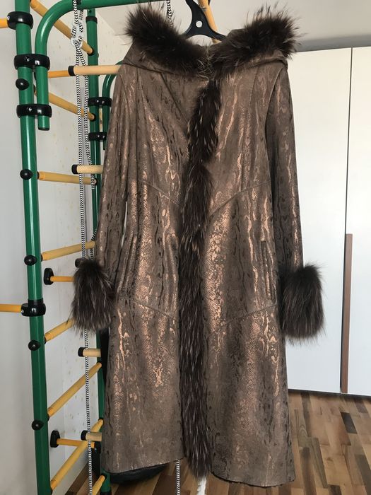 Итальянская дубленка золотой питон