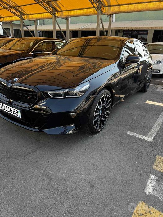 Bmw i5 35L 618км доп опция 2025й