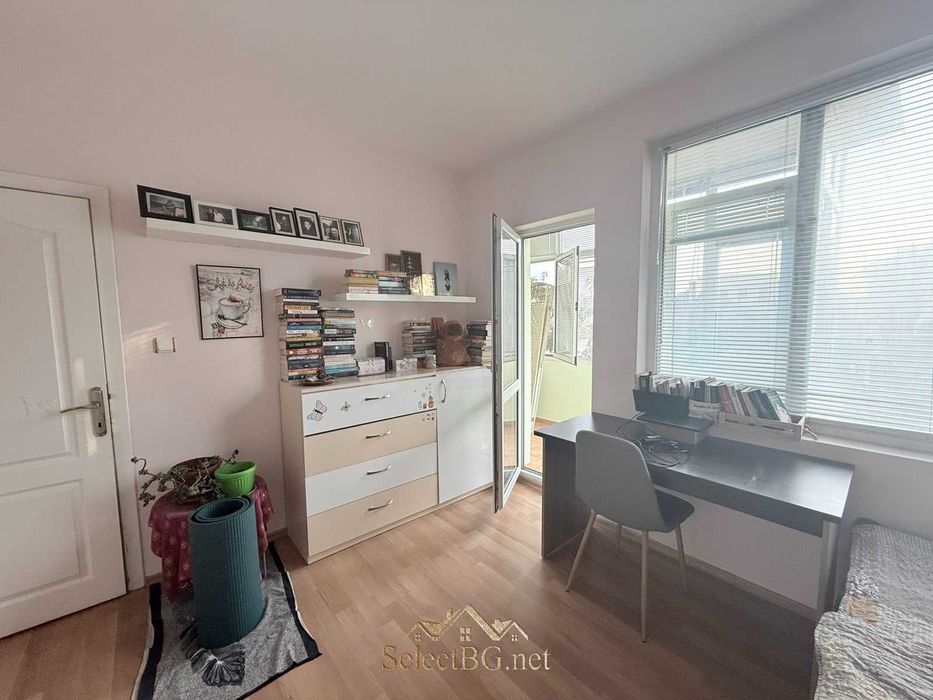 Продава се Двустаен апартамент в Велико Търново, Център - 70 кв.м за 1400 €/кв.м - Снимка #5