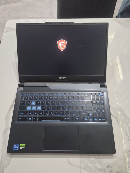 Игровой ноутбук MSI Cyborg 15 a12vf