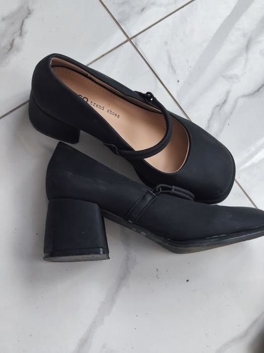 Pantofi toc gros plus gentuta 36