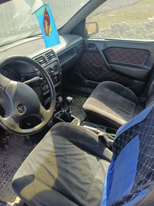 Опель вектра 1.6